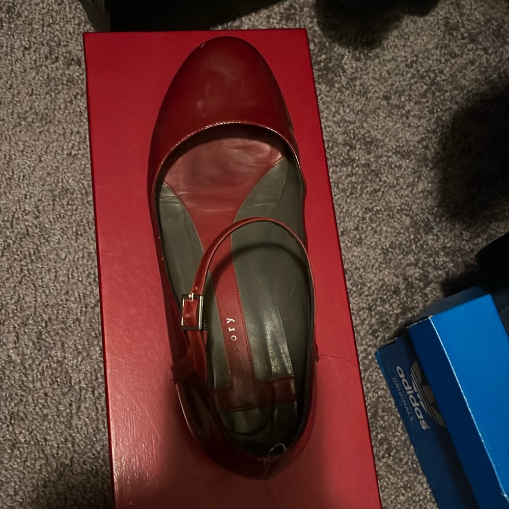 Red patent leather Theory flats